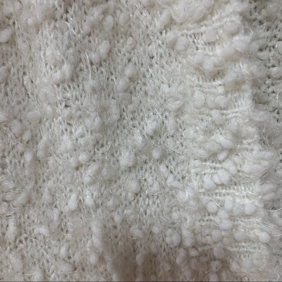 Lumiere White Nubby Fuzzy Cardigan Pockets L - Picture 7 of 7